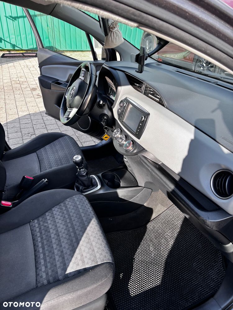 Toyota Yaris - 19