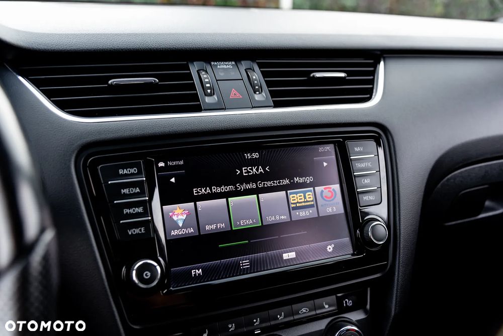 Skoda Octavia 2.0 TDI DSG RS - 34