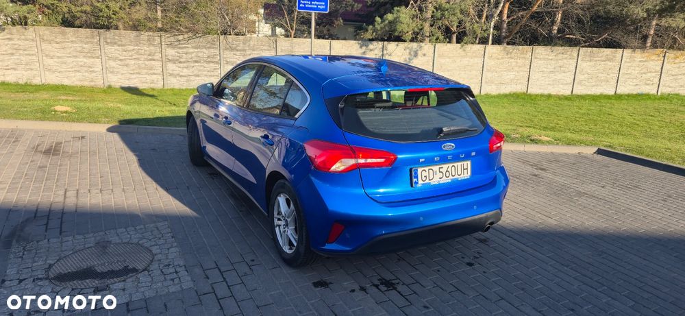 Ford Focus 1.0 EcoBoost Trend Edition - 12