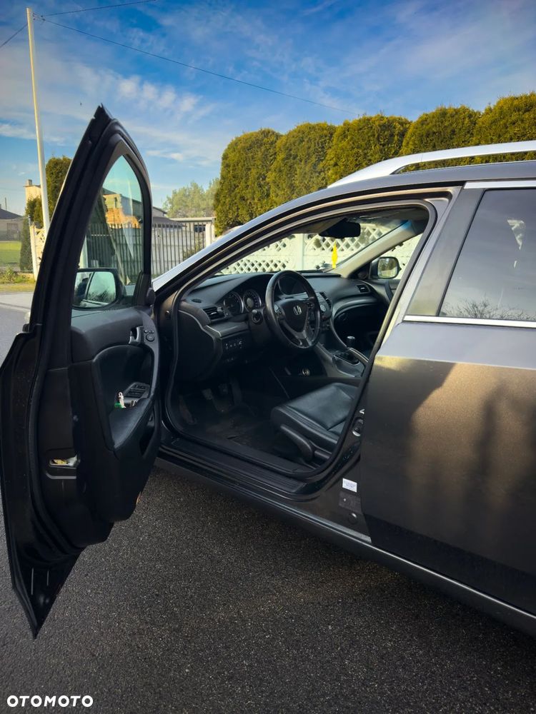 Honda Accord 2.0 Executive - 5