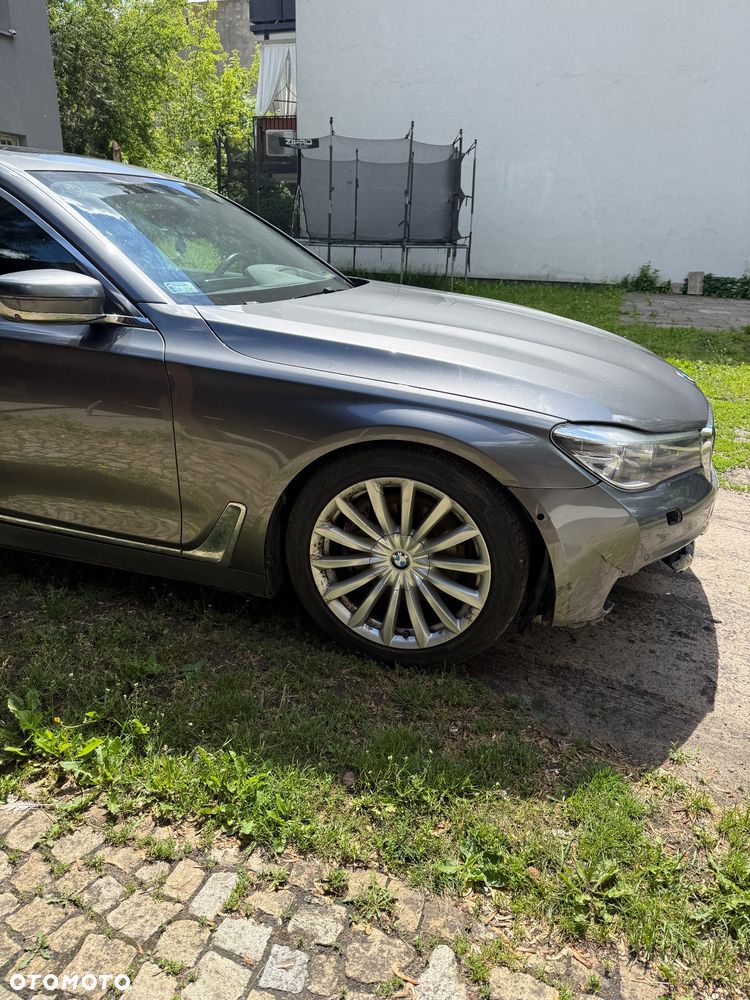 BMW Seria 7 740Li xDrive - 3