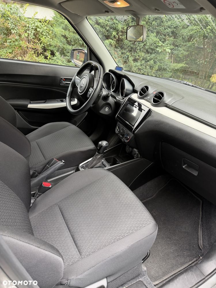 Suzuki Swift - 8