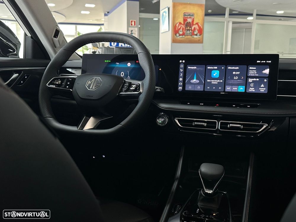 MG HS 1.5 Plug-in Hybrid Luxury - 30