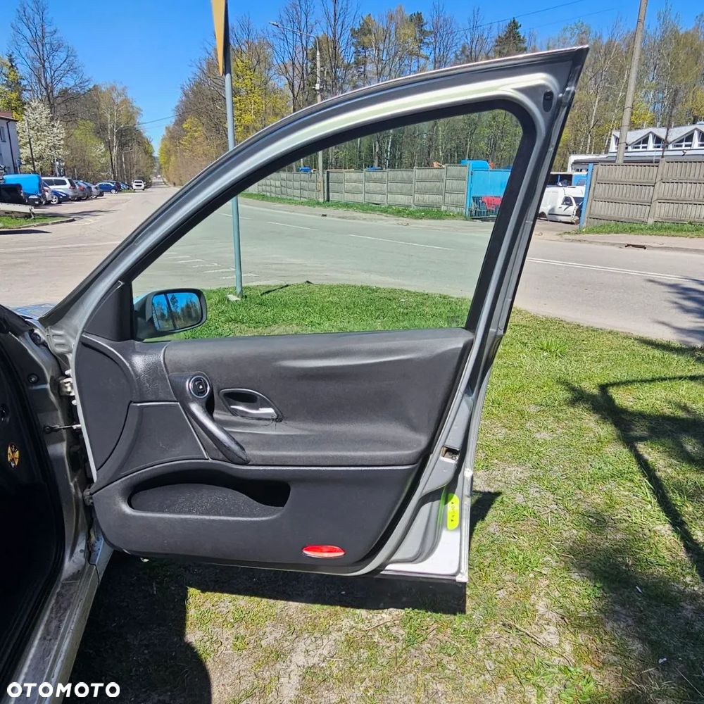 Drzwi / przód tył lewe prawe / RENAULT LAGUNA lak: TED69 (kombi) - 5