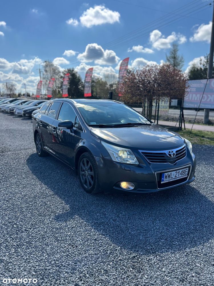 Toyota Avensis 2.2 D-4D Prestige Premium - 32