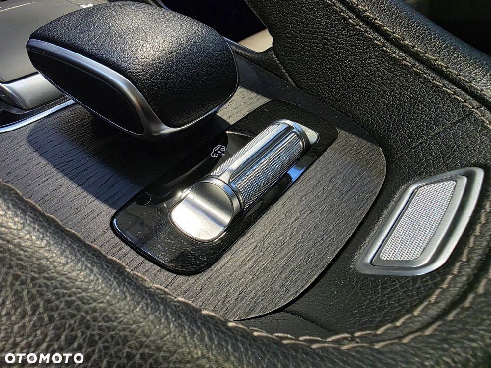 Mercedes-Benz GLE 400 d 4-Matic Premium - 31