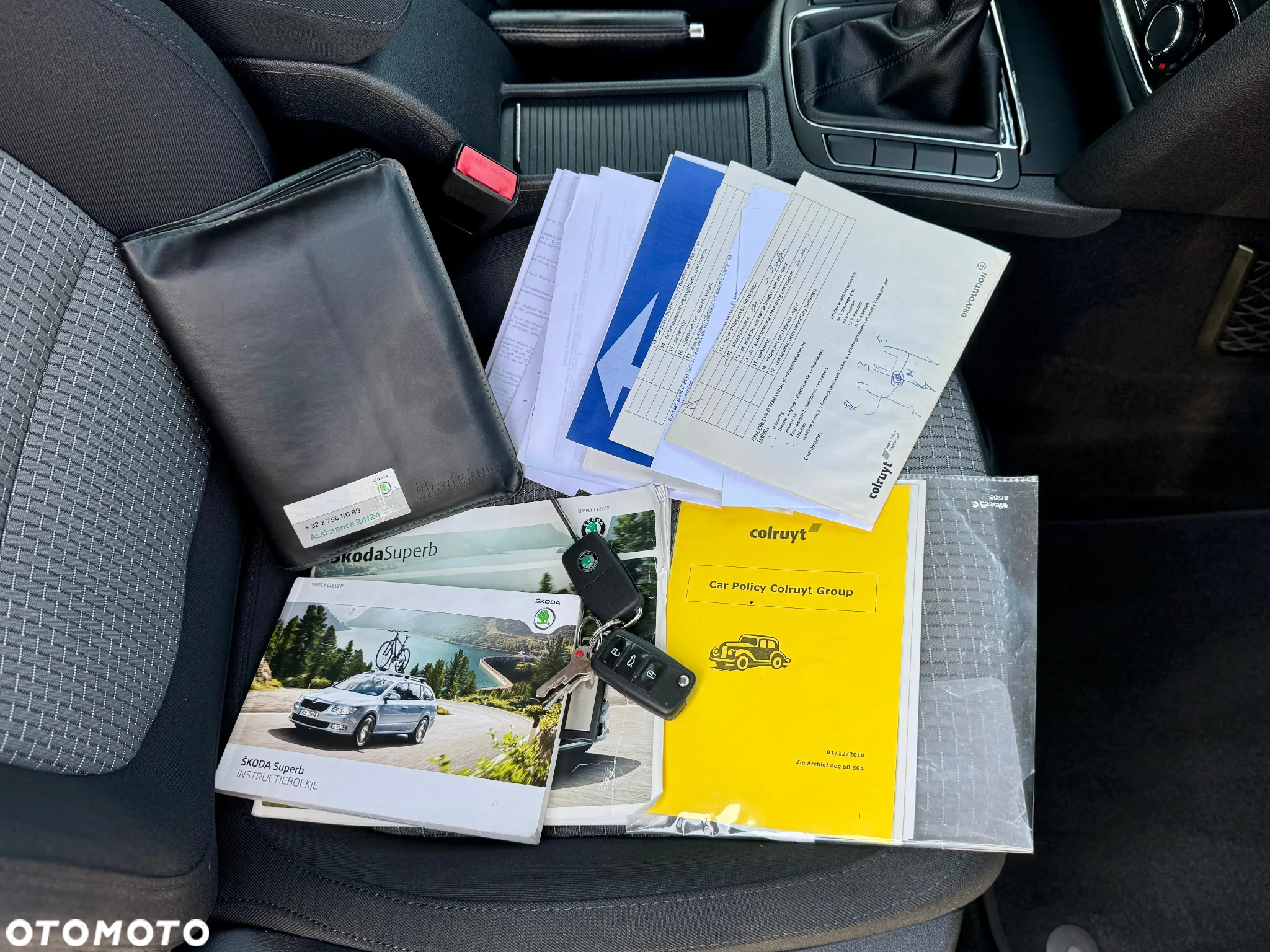 Skoda Superb Combi 2.0 TDI Elegance - 2
