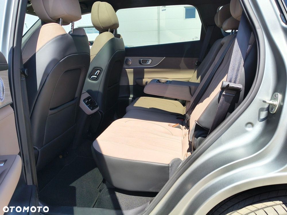 Chery Tiggo 8 1.5 T-GDI Super Hybrid Prestige DCT - 14