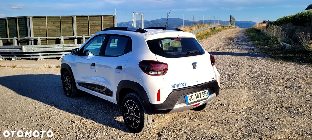 Dacia Spring Comfort Plus - 11