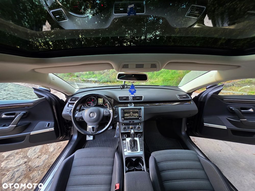 Volkswagen Passat - 10
