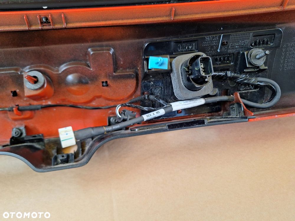 JEEP COMPASS II 16- CAŁA B.ŁADNA! KOLOR: CEGLASTY LISTWA BLENDA NAKŁADKA KLAPY TYŁ ORYG. 5UN43TRMAC WYSYŁKA 24H - 11