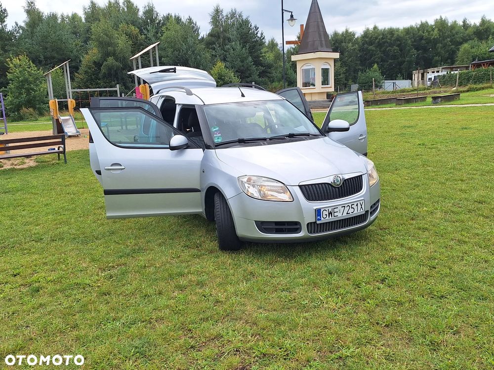 Skoda Roomster 1.4 MPI Comfort PLUS EDITION - 3