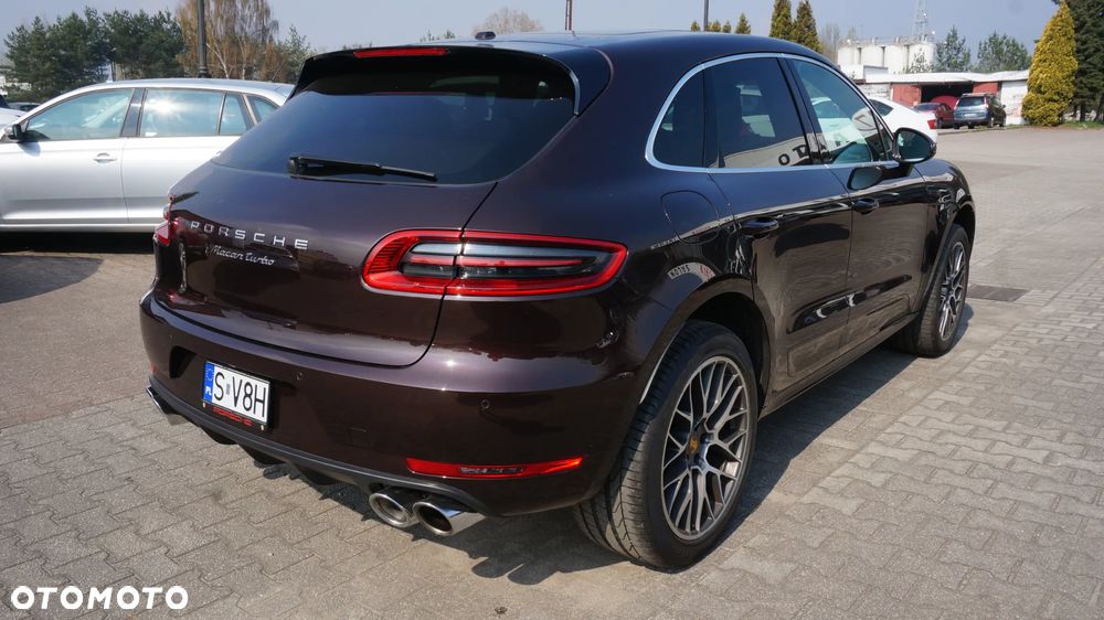 Porsche Macan - 14