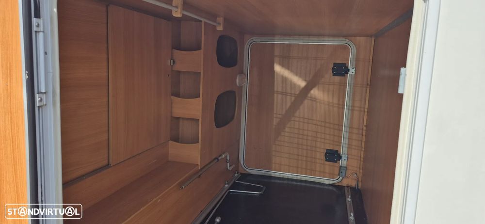 Chausson Trigano FORD TRANSIT 2.4 TDCI - 6 DORMIDAS - 5 LUGARES - 13