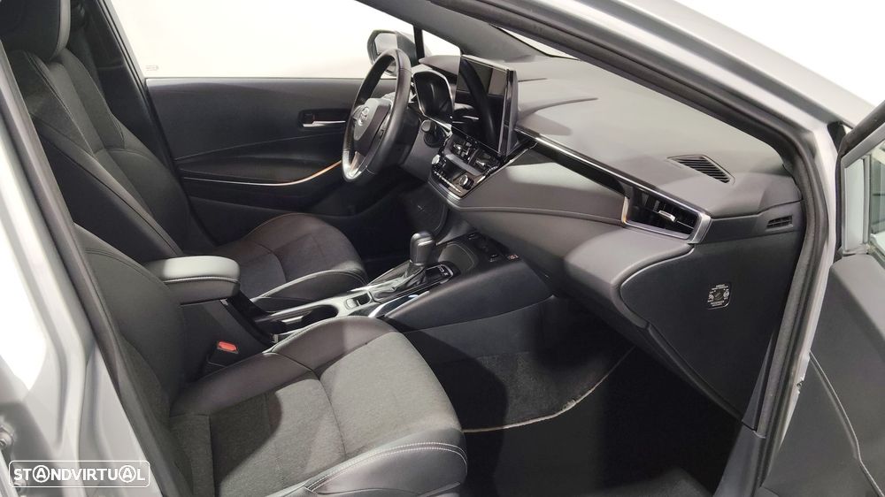 Toyota Corolla Touring Sports 1.8 Hybrid Comfort Plus - 6