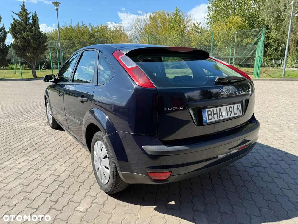 Ford Focus 1.4 Ambiente - 7
