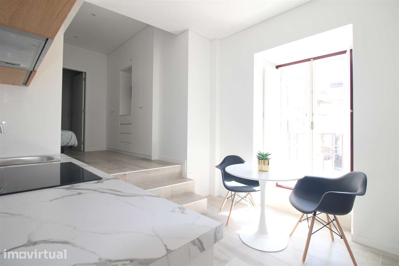 Apartamento T0 na zona da Baixa - Grande imagem: 2/10