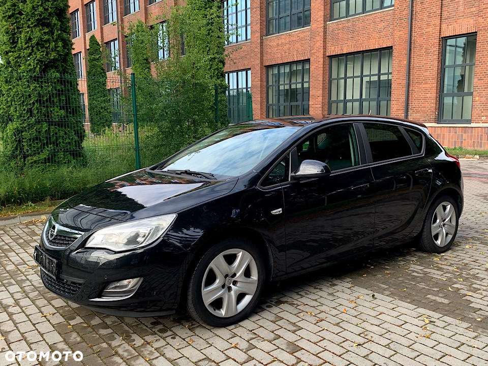 Opel Astra - 4