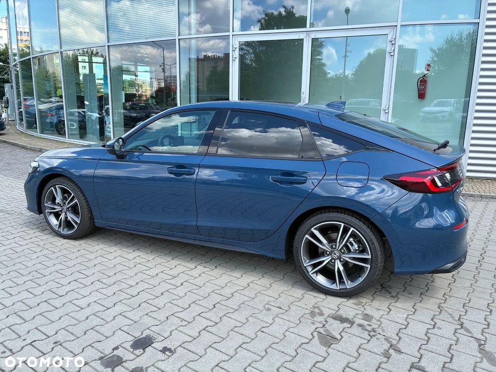Honda Civic 2.0 i-MMD eHEV Advance CVT - 13