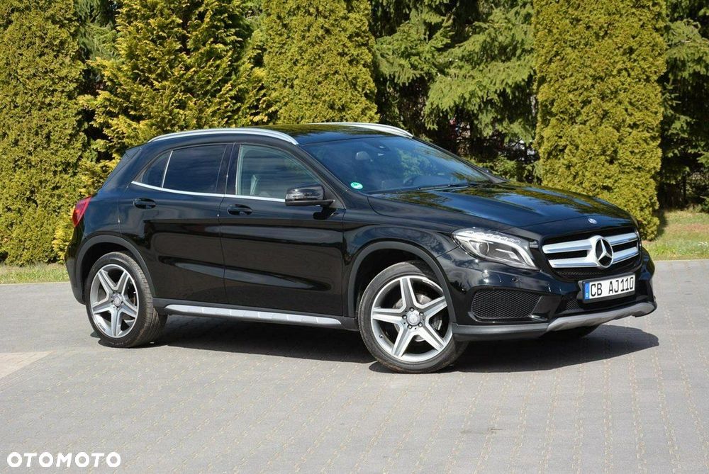 Mercedes-Benz GLA 200 AMG Line - 9
