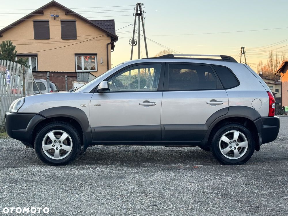 Hyundai Tucson 2.0 CRDi Premium - 8