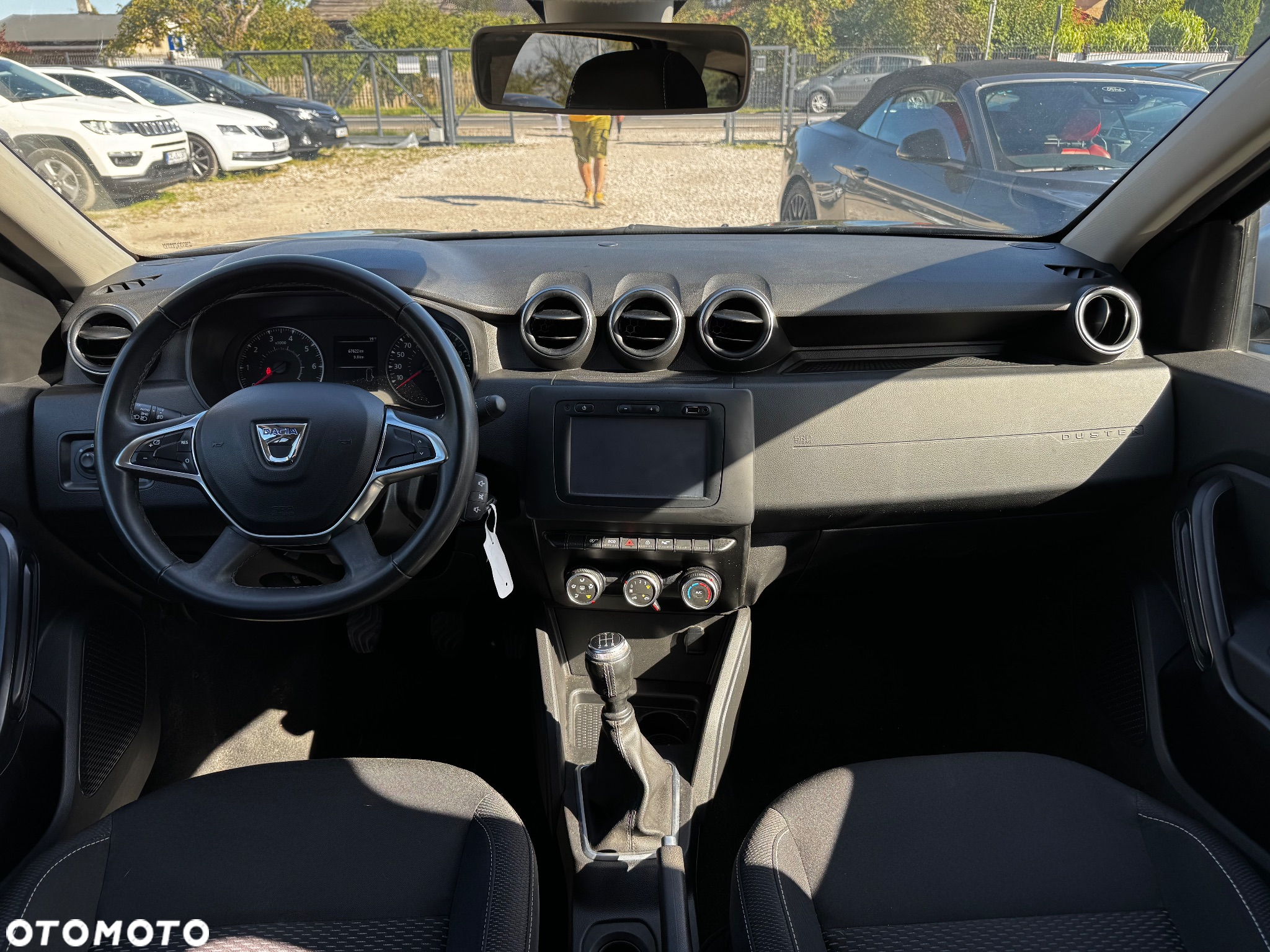 Dacia Duster 1.6 SCe Comfort - 26