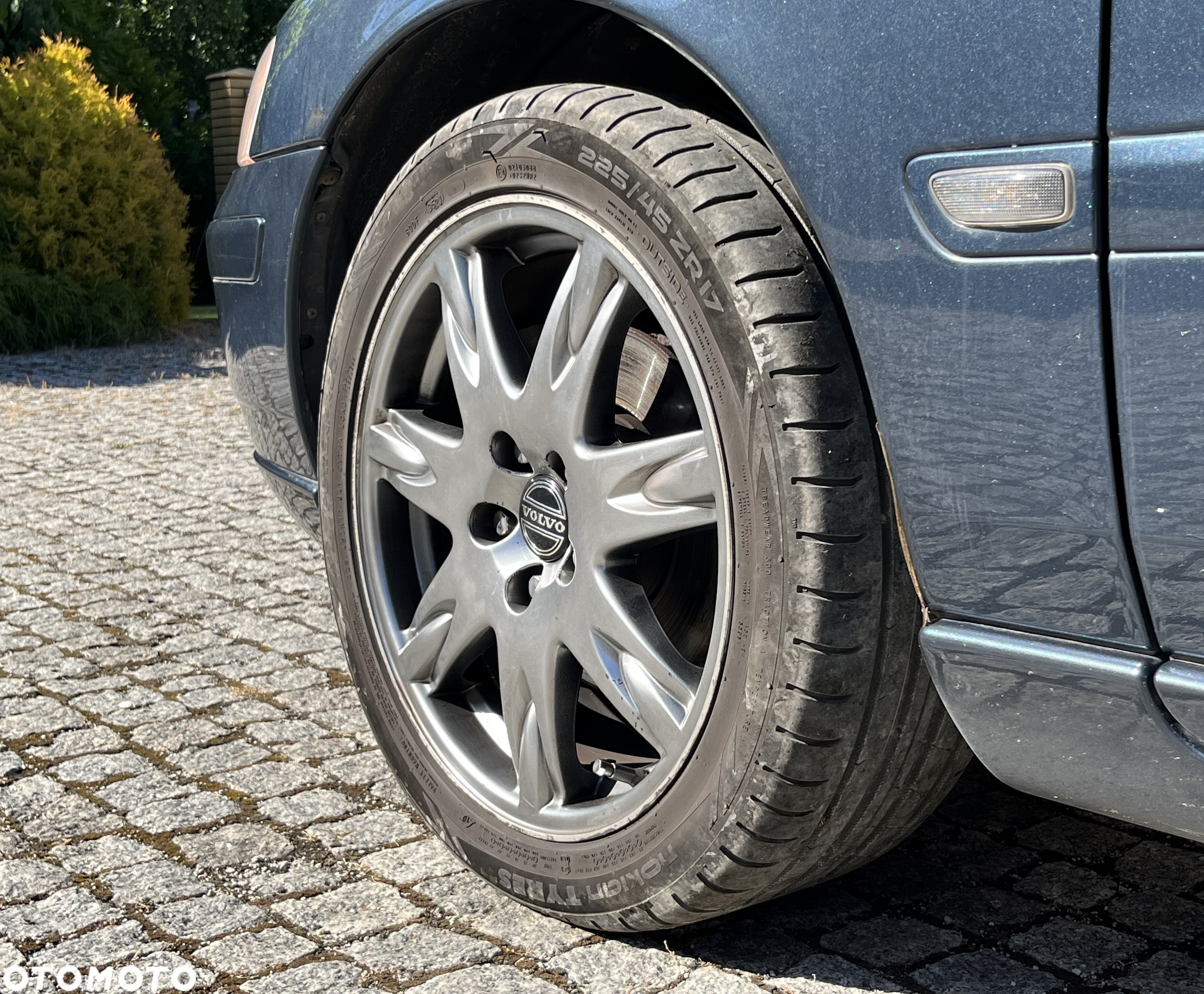 Volvo V70 2.4 D Momentum - 8