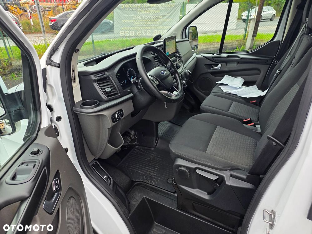 Ford Custom klima led hak ele fotele/szyba/lusterka tempomat kamera przebieg77936km rok2023 - 2