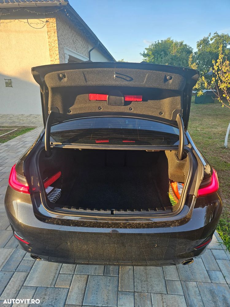 BMW 3 Series 2021 — imagine 19