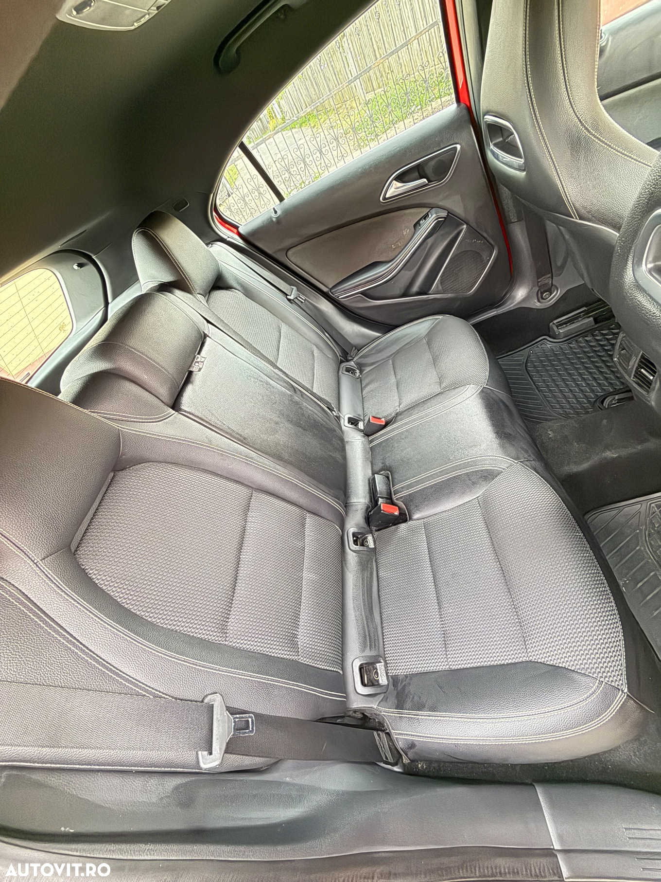 Mercedes-Benz A 180 7G-DCT AMG Line - 5