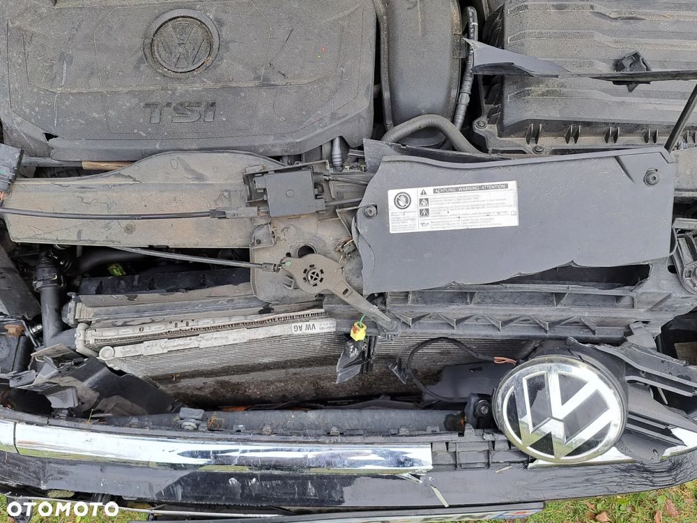 Volkswagen T-Roc - 11