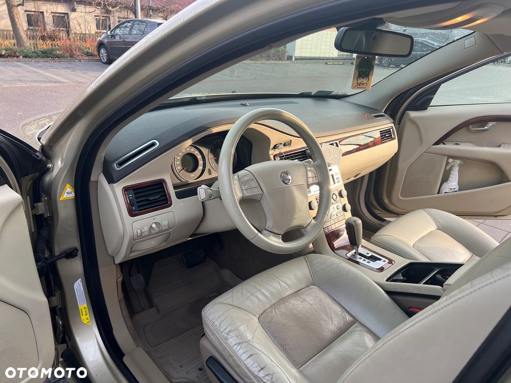 Volvo S80 2.4D5 Executive - 3