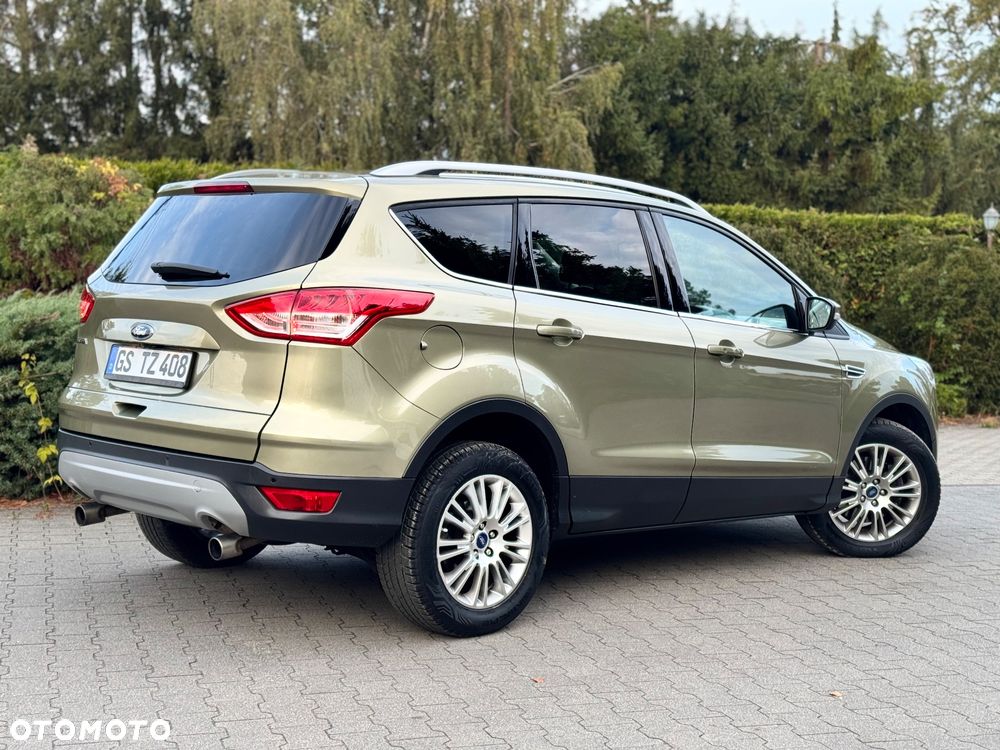 Ford Kuga 2.0 TDCi 4x4 Titanium - 32