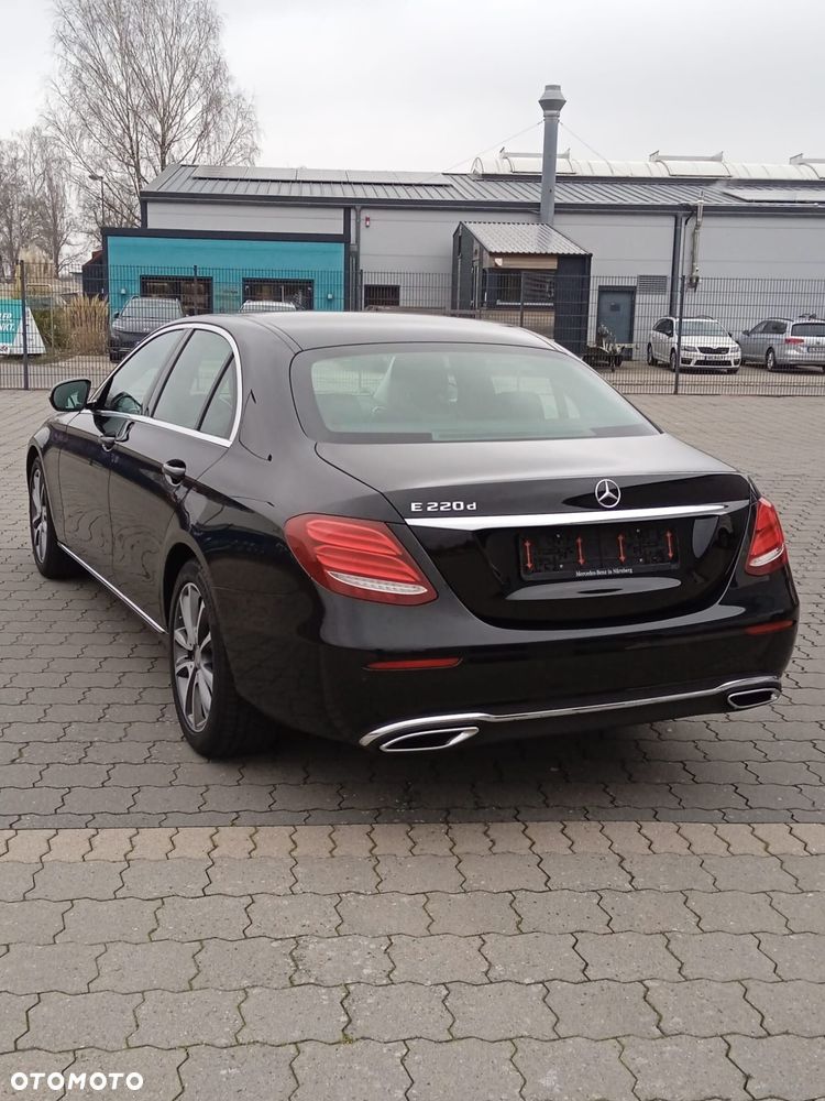 Mercedes-Benz Klasa E 220 d 9G-TRONIC Avantgarde - 5