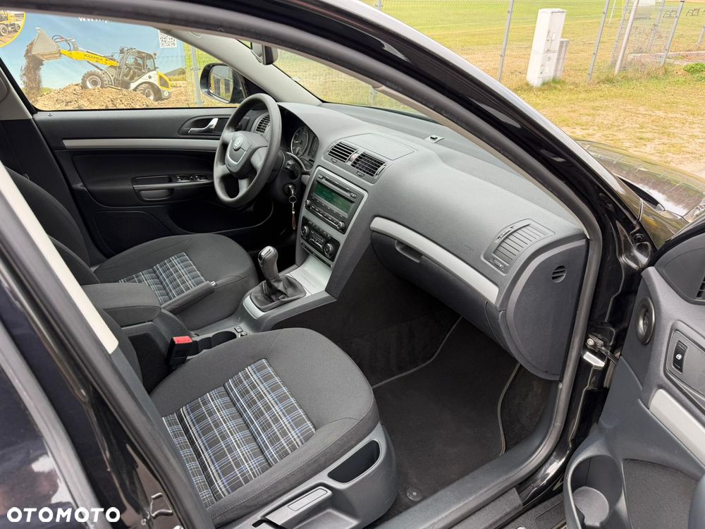 Skoda Octavia - 4
