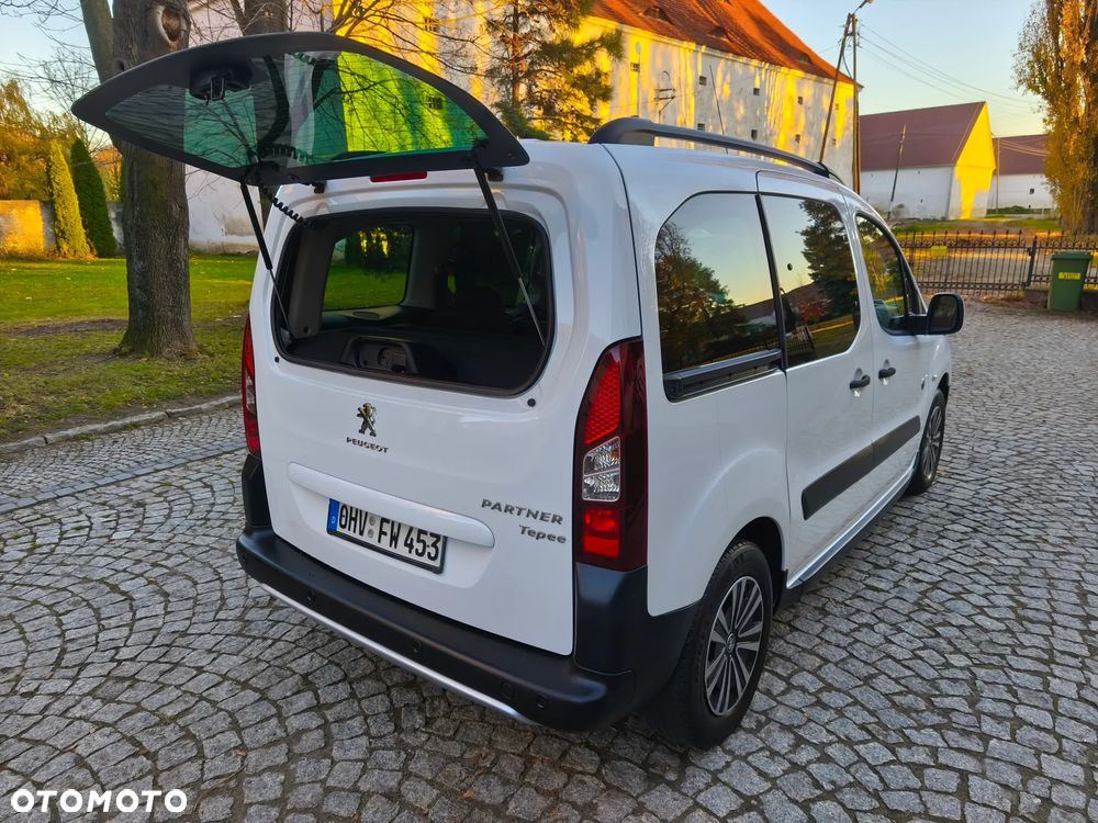 Ford Kuga 2.0 TDCi 4WD Titanium Plus - 10