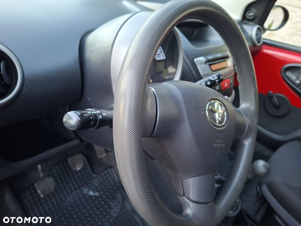 Toyota Aygo - 13