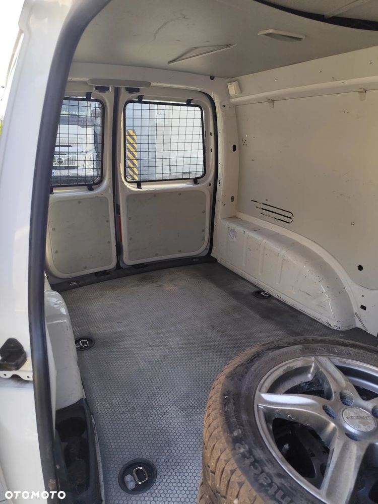 Volkswagen caddy - 19