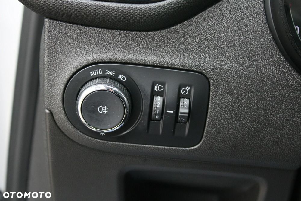 Opel Crossland - 15