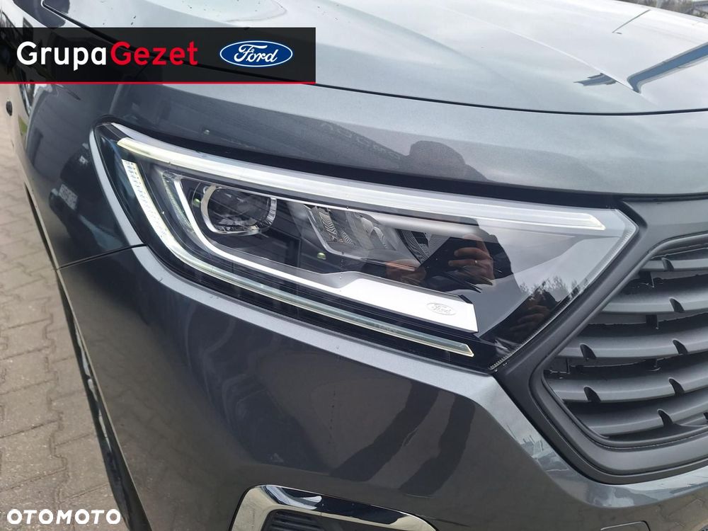 Ford Transit Connect - 19