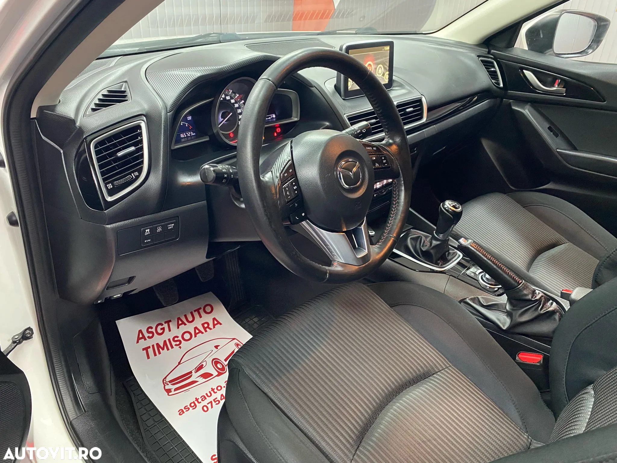 Mazda 3 - 9