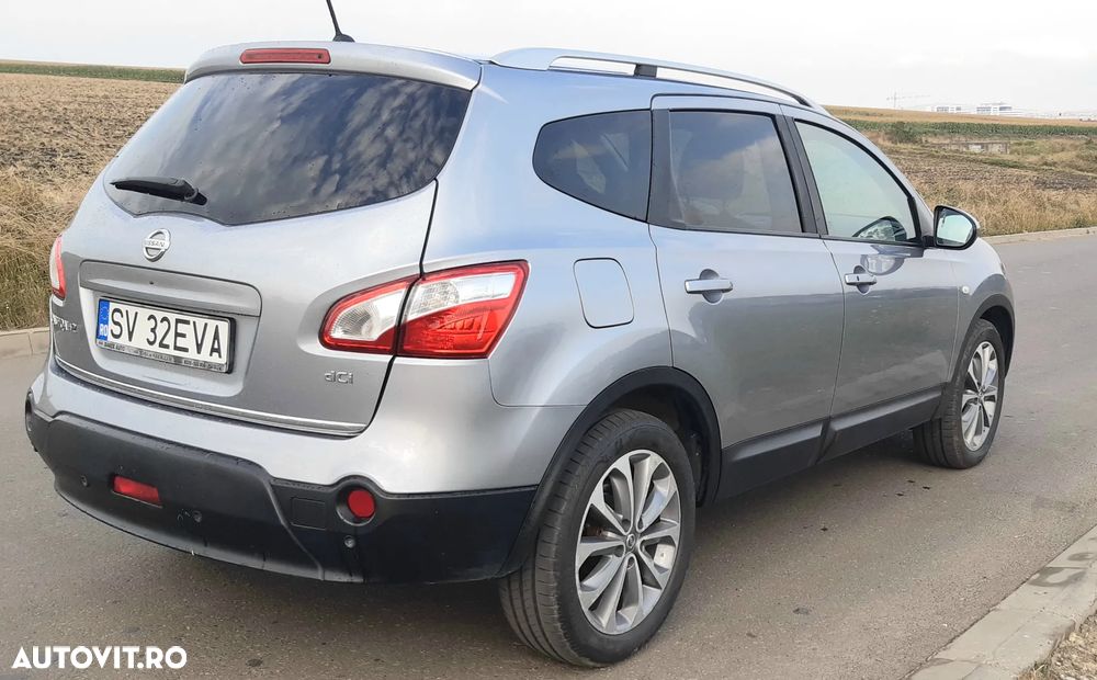 Nissan Qashqai+2 2.0 dCi DPF 4x4 Aut tekna - 2