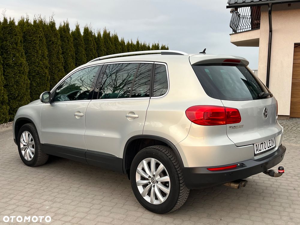Volkswagen Tiguan - 11