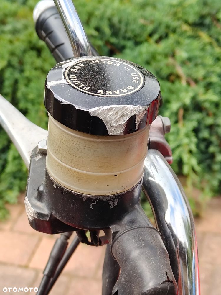 Honda CX - 11