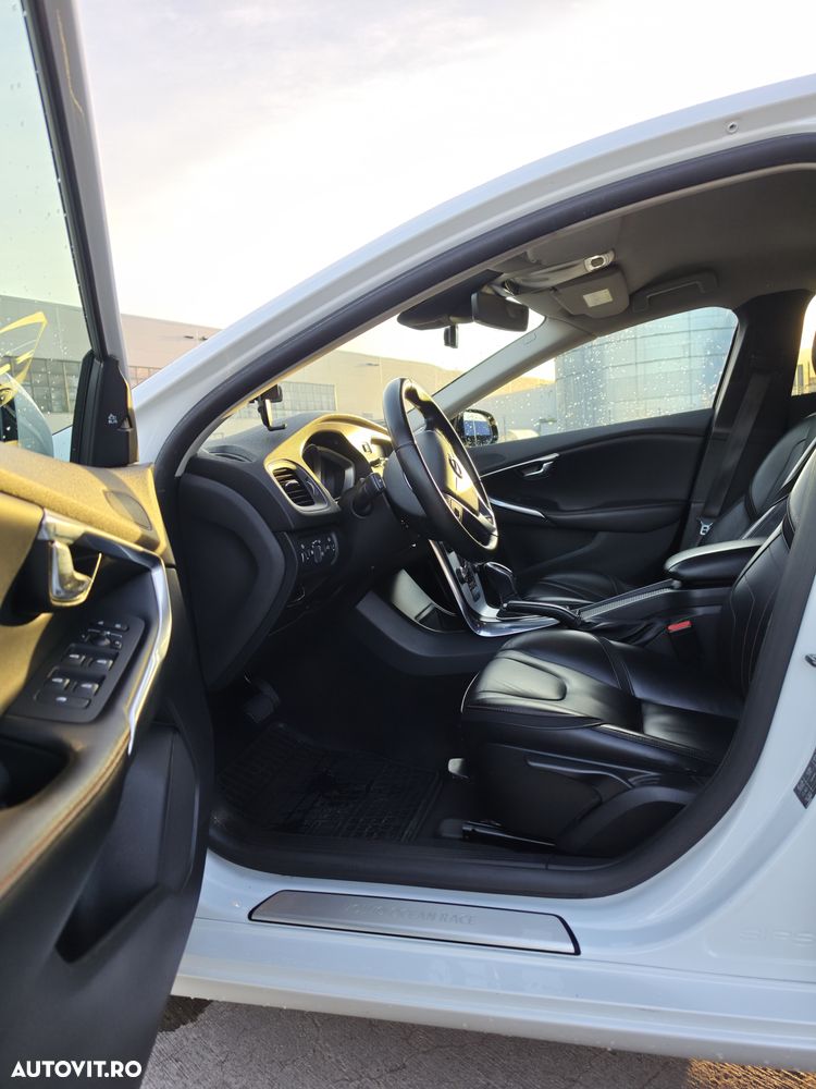 Volvo V40 D2 Geartronic Ocean Race - 14