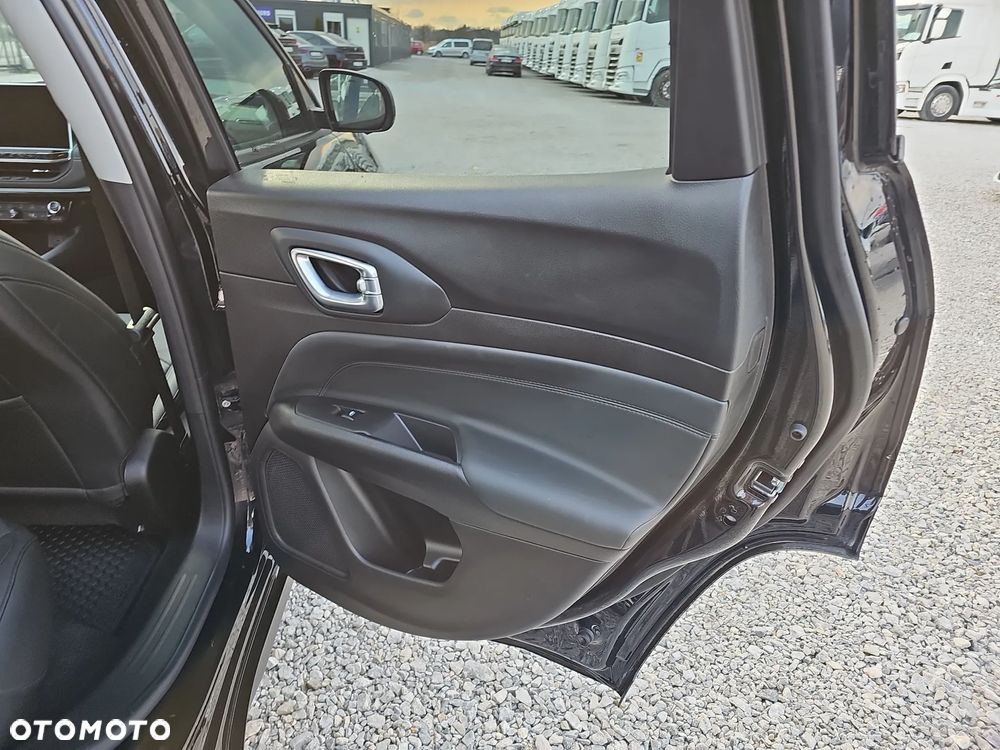 Jeep Compass - 24