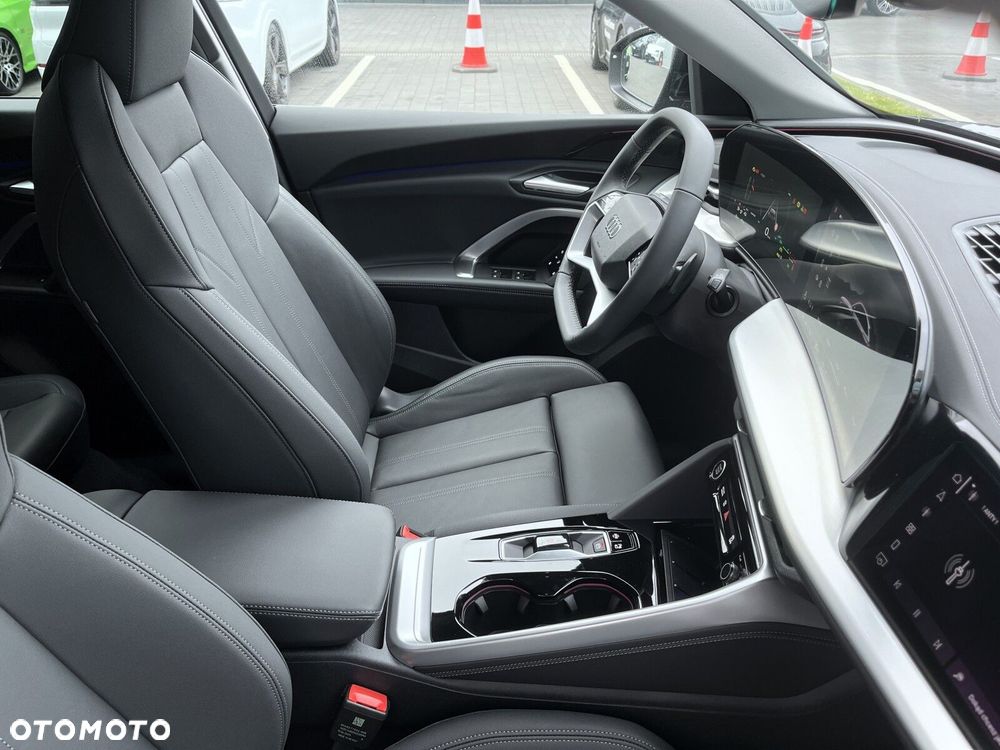 Audi Q5 Sportback - 19