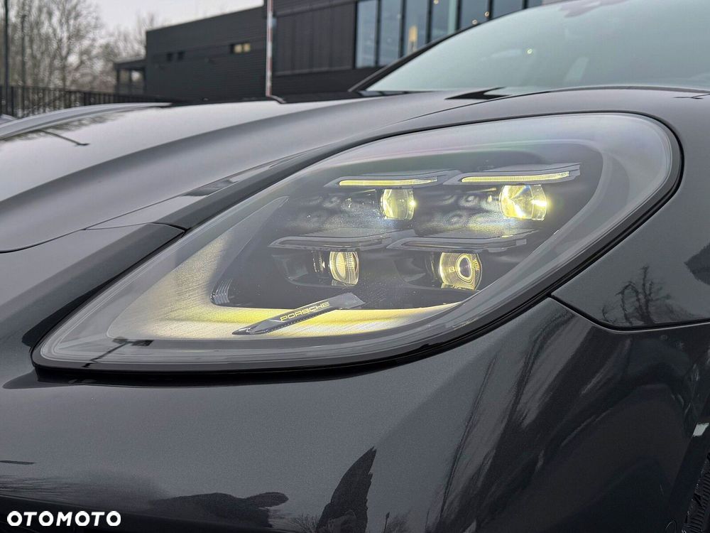 Porsche Panamera - 9