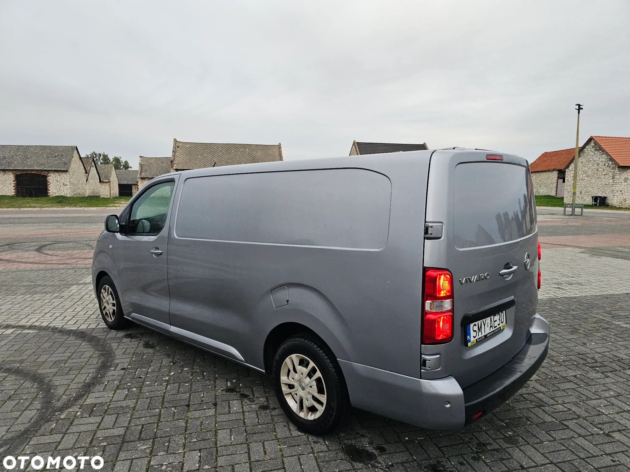 Opel Vivaro - 5
