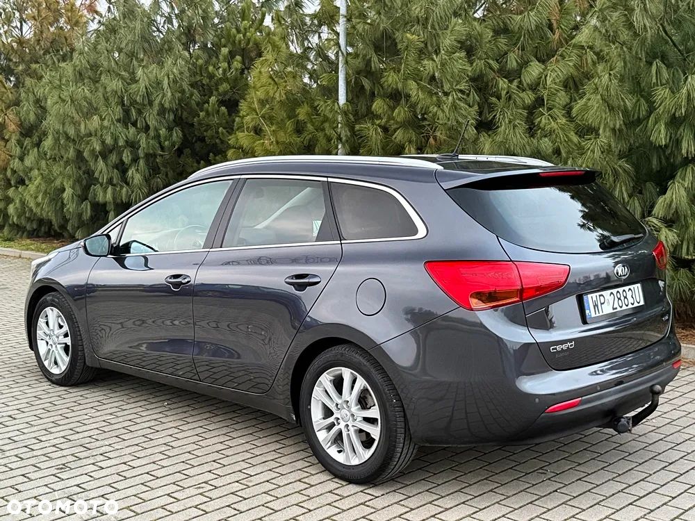 Kia Ceed 1.6 CRDi L - 11